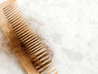 ​It can lead to <i class="tbold">hair breakage</i>