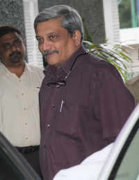 New pictures of <i class="tbold">chief minister manohar parrikar</i>
