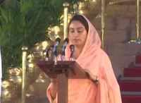 Click here to see the latest images of <i class="tbold">harsimrat kaur badal</i>