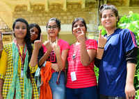 Click here to see the latest images of <i class="tbold">delhi university students' union</i>