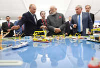 Check out our latest images of <i class="tbold">russia's praise of narendra modi</i>