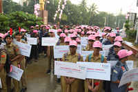 New pictures of <i class="tbold">pink ribbon walk</i>
