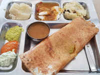 Sangeetha Veg Restaurant, <i class="tbold">adyar</i>