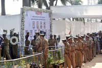 See the latest photos of <i class="tbold">mumbai attack</i>