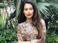 Payal Rohatgi lands in trouble due to Nehru post; housed with jail mates charged with loot and murder crimes