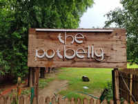 The Potbelly Rooftop Cafe & Kitchen, <i class="tbold">shahpur jat</i>