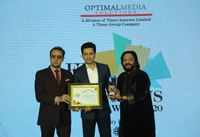 Riteish Deshmukh was felicitated by Gulshan Grover & <i class="tbold">roop kumar rathod</i> for "Commercialization & Globalization in Marathi Cinema"