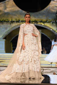 See the latest photos of <i class="tbold">blenders pride fashion tour 2012</i>