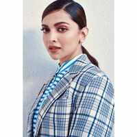 Deepika at World Economic Forum in <i class="tbold">davos</i>