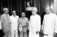 Check out our latest images of <i class="tbold">prime minister manmohan singh</i>
