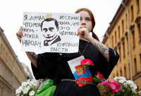 Check out our latest images of <i class="tbold">anti putin protests</i>