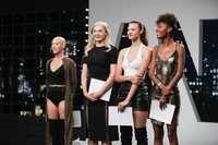 New pictures of <i class="tbold">america's next top model, cycle 1</i>
