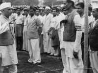 India's <i class="tbold">first prime minister</i> and ​Congress leader Pt. Jawaharlal Nehru interacting with other activists of the freedom struggle