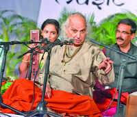 Click here to see the latest images of <i class="tbold">pandit jasraj</i>