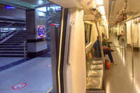 Check out our latest images of <i class="tbold">delhi metro services</i>