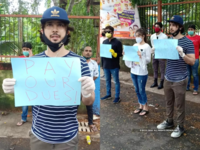 Hamari Bahu Silk's cast protests outside the show's producer's house