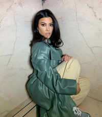 Kourtney Kardashian & <i class="tbold">kris</i> Jenner face lawsuit for sexually harassing ex-bodyguard: Report