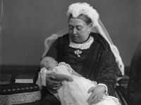 Queen Victoria gave birth to nine living children