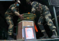 See the latest photos of <i class="tbold">bsf jawans</i>