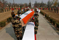 Check out our latest images of <i class="tbold">bsf jawans</i>