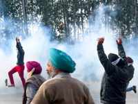 'Delhi Chalo': Farmers protest at Delhi-Haryana border