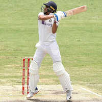 See the latest photos of <i class="tbold">indian test team</i>
