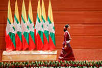 Click here to see the latest images of <i class="tbold">aung san suu kyi india visit</i>