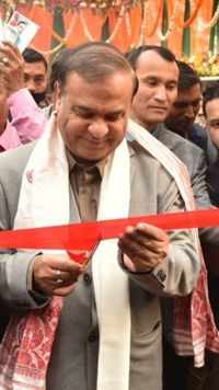 <i class="tbold">himanta biswa</i> Sarma