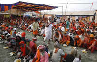 Check out our latest images of <i class="tbold">magh mela</i>
