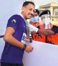 Check out our latest images of <i class="tbold">lucknow half marathon</i>