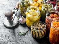 <i class="tbold">hungarians</i> like their foods pickled