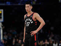 Tearful Jeremy Lin Seeks NBA Return after One Season in China