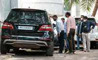 Pune <i class="tbold">forensic team</i> visits Mumbai