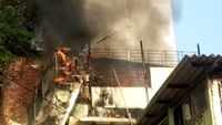 Fire breaks out in a house near <i class="tbold">kurla</i> PS