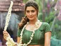 To humiliate a lady for something as trivial as a nip slip shows how  repressed we are: Payal Rajput