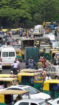 Traffic snarls return to parts of Karnataka after easing of lockdown restrictions