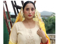 Bhojpuri actress Sapna Gill gives a unique spin to her casual look; see  pics