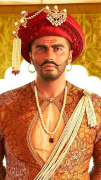 <i class="tbold">panipat</i>