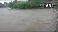 Click here to see the latest images of <i class="tbold">bengal floods</i>