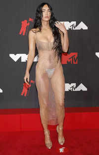 Click here to see the latest images of <i class="tbold">mtv european music video awards</i>