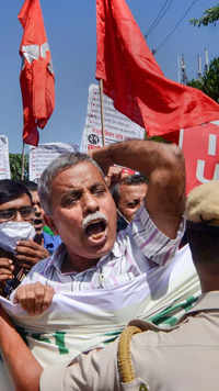 All India Trade Union <i class="tbold">congress activists</i> during a rally to support farmers' Bharat Bandh in Guwahati.