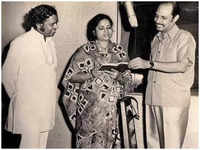 Puttanna Kanagal and <i class="tbold">vijaya bhaskar</i>/M. Ranga Rao