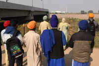See the latest photos of <i class="tbold">kartarpur</i>