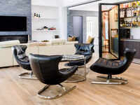Recliner chairs: Single recliner chairs for enhancing comfort in your living room