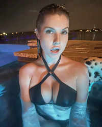 Sexy Amanda Cerny Nude - Model And An Actress Photos | Images of Model And An Actress - Times of  India