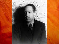 ​7 must-read works of Langston Hughes that perfectly capture the essence of Harlem Renaissance