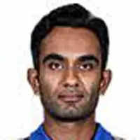 <i class="tbold">jayant yadav</i>