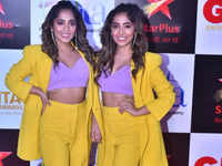 Twin sisters Surabhi And Samriddhi sport same clothes