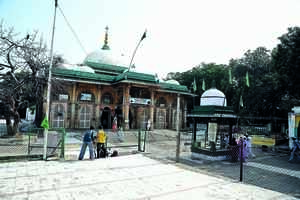 Hazrat Pir Mohammed Shah Latest News Videos And Photos Of Hazrat Pir Mohammed Shah Times Of India