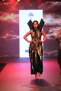 Trending photos of <i class="tbold">international institute of fashion design</i> on TOI today